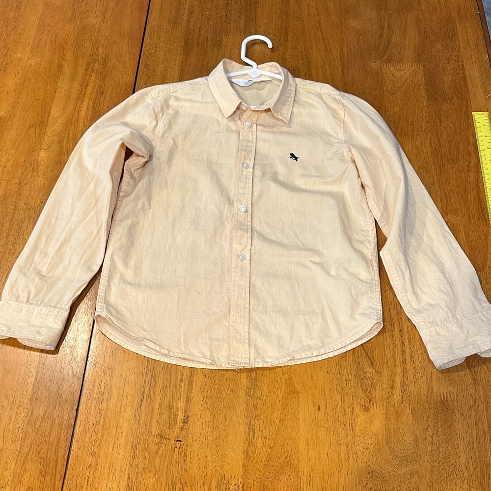 H&M Kids Light Tan Button Down Shirt. Size 8. 109% Cotton.